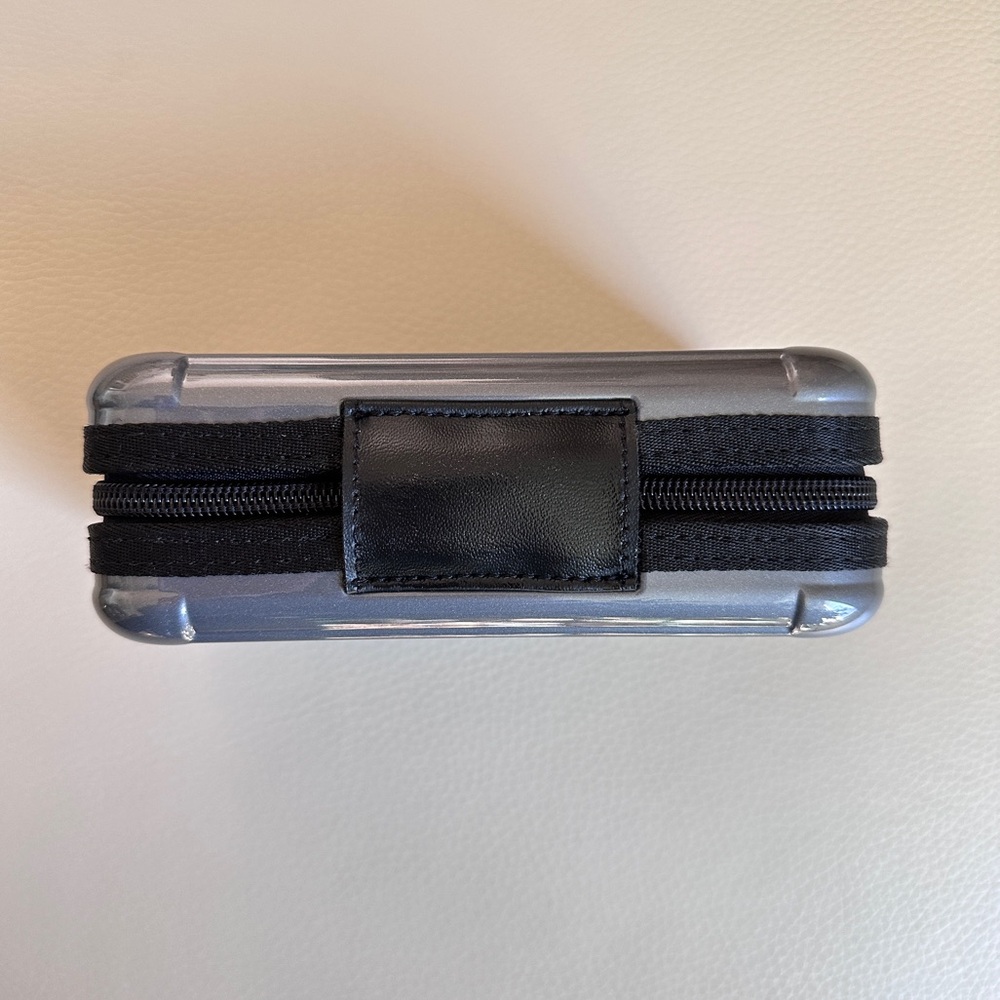 Rimowa Cosmetic Case - Picture 6 of 7